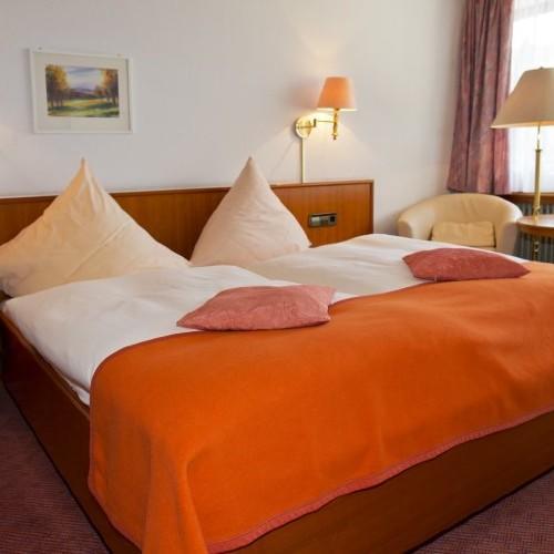 Hotel Buck Bad Urach Exteriör bild